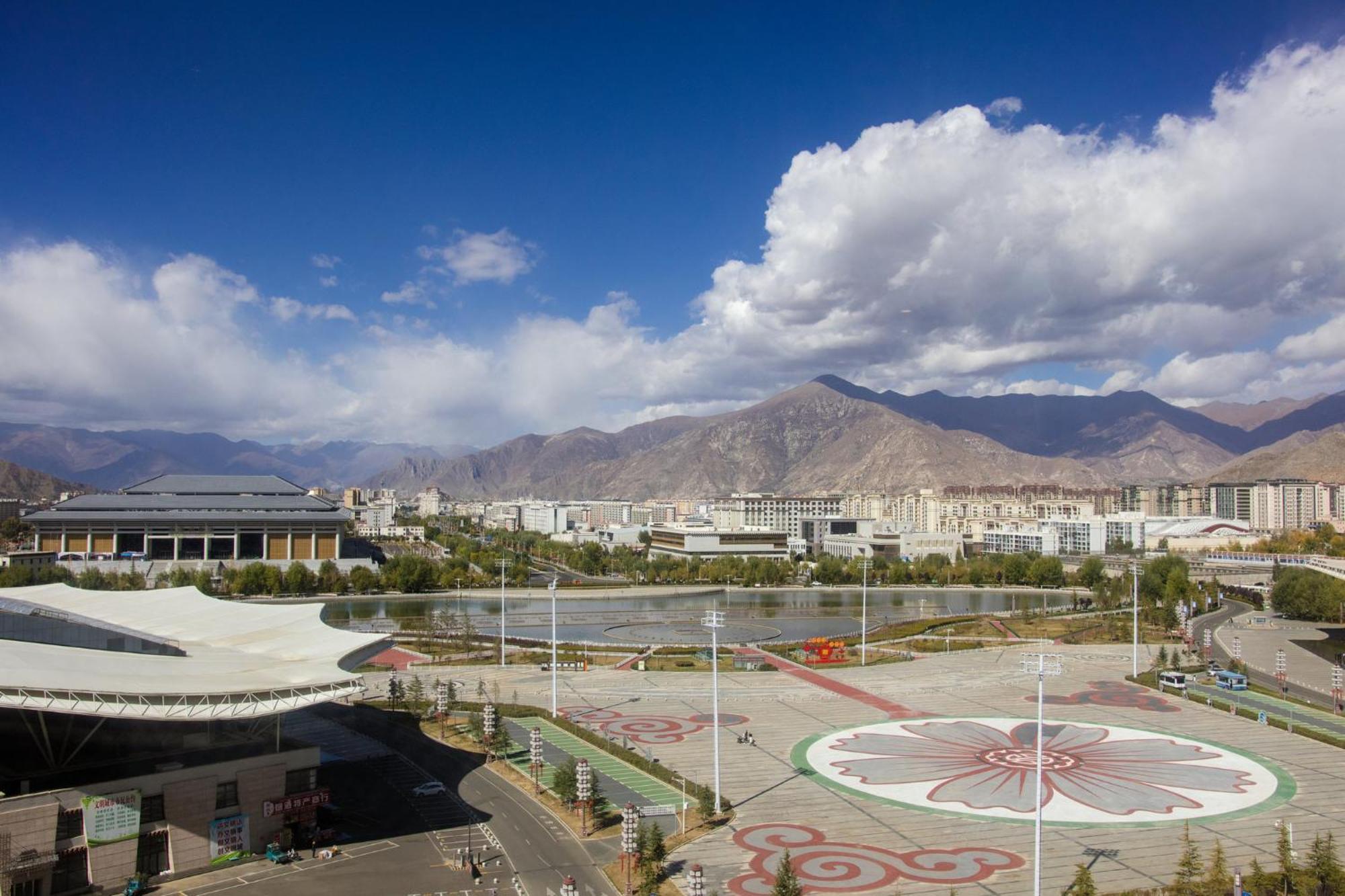 Intercontinental Lhasa Paradise By Ihg Екстериор снимка